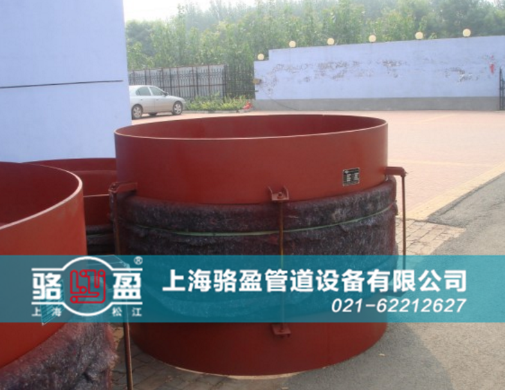 焊接式非金屬<a href=http://m.821are.cn target=_blank class=infotextkey>補(bǔ)償器</a>發(fā)貨現(xiàn)場(chǎng)